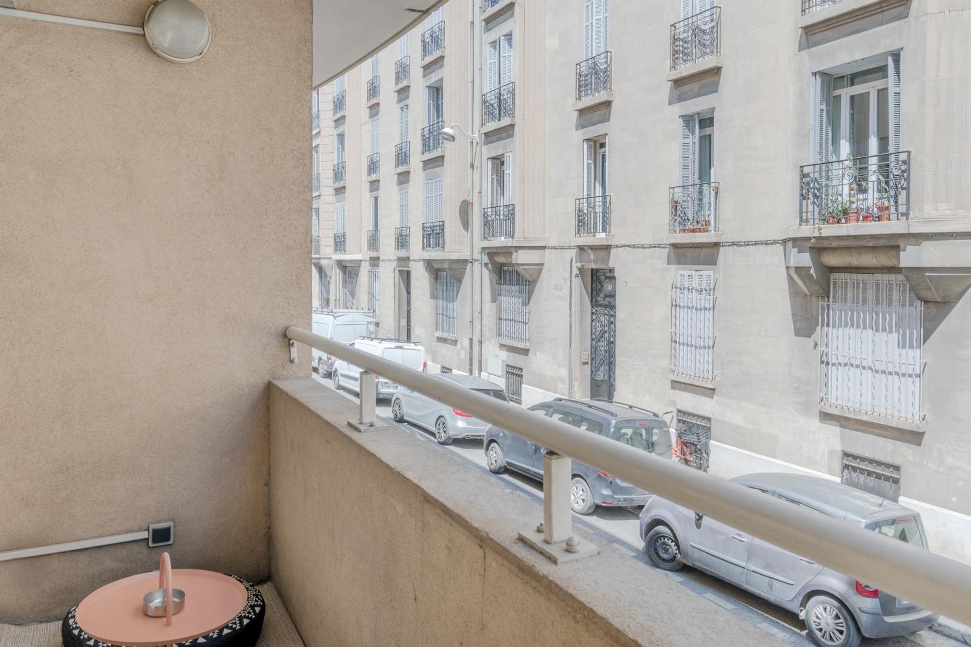 Charmant T2 Avec Balcon - Chaves Marsella Exterior foto